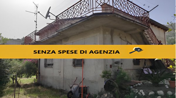 casa indipendente in vendita a Bivona