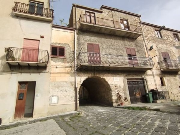 appartamento in vendita a Bivona in zona Santa Filomena