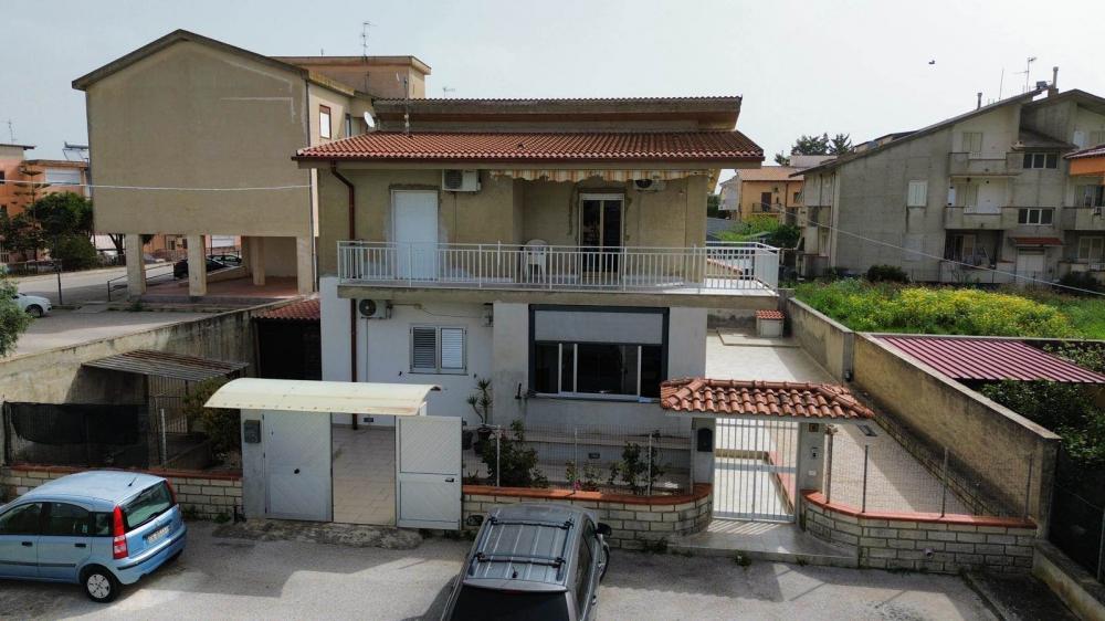 casa indipendente in vendita a Calamonaci