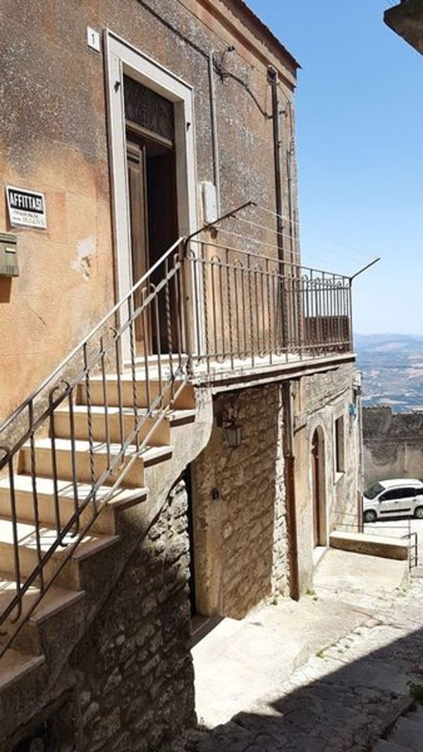 casa indipendente in vendita a Caltabellotta