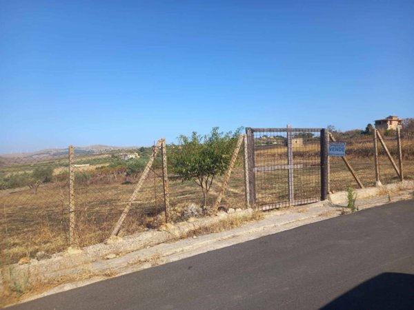 terreno agricolo in vendita a Camastra