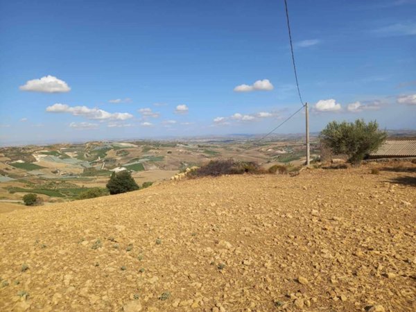 terreno agricolo in vendita a Camastra