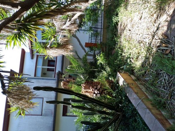 casa indipendente in vendita a Camastra