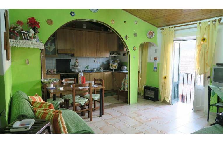 appartamento in vendita a Camastra