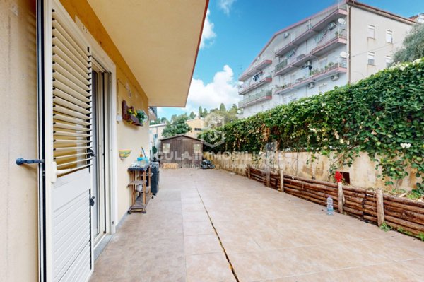 appartamento in vendita a Camastra