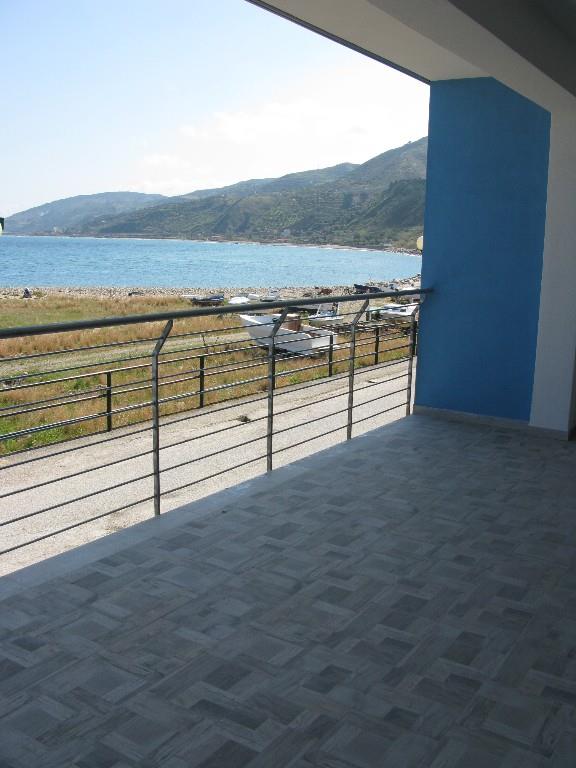 appartamento in vendita a Camastra