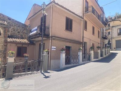 casa indipendente in vendita a Cammarata