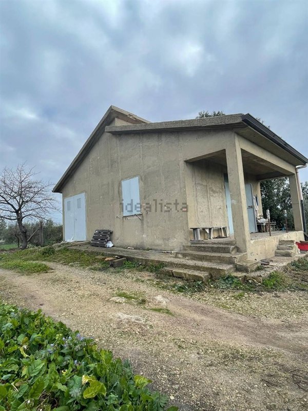 casa indipendente in vendita a Campobello di Licata