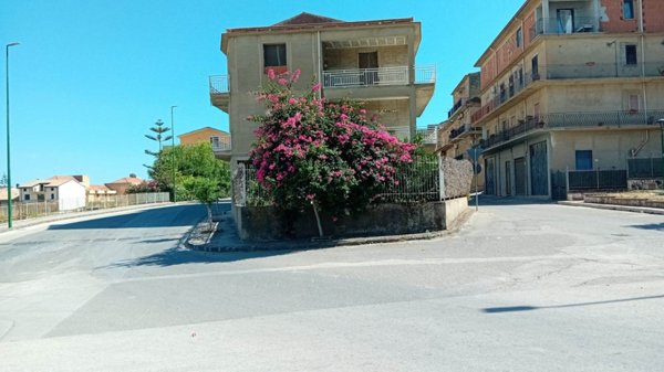 casa indipendente in vendita a Campobello di Licata