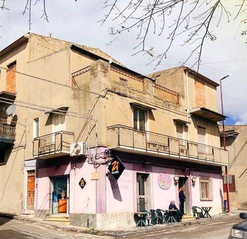 casa indipendente in vendita a Campobello di Licata