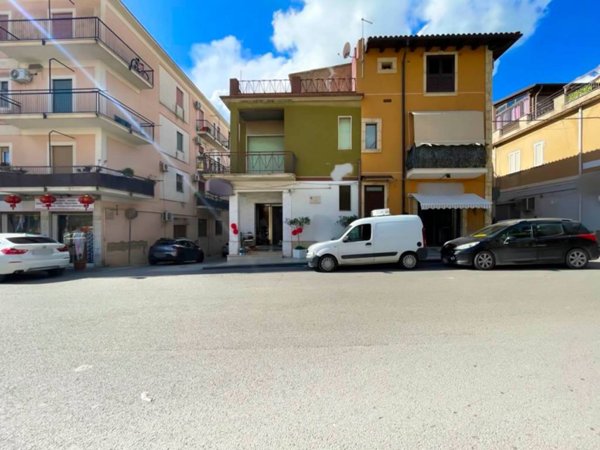 casa indipendente in vendita a Campobello di Licata