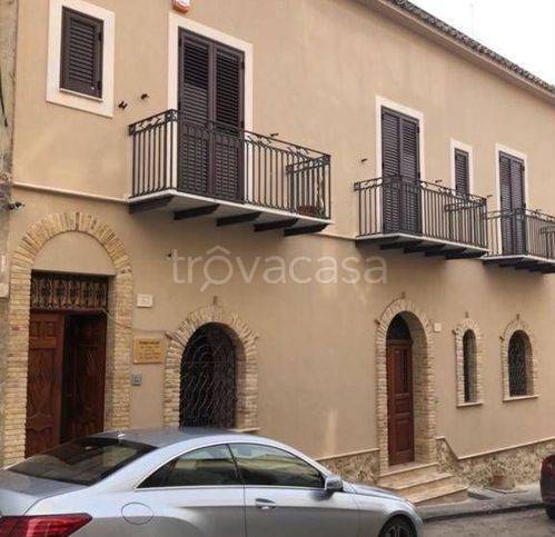 casa indipendente in vendita a Campobello di Licata
