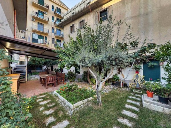 casa indipendente in vendita a Campobello di Licata