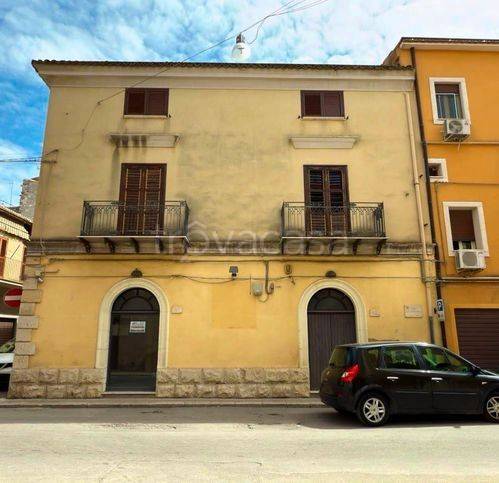 negozio in vendita a Campobello di Licata