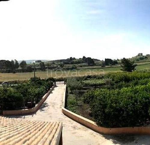 casa indipendente in vendita a Campobello di Licata