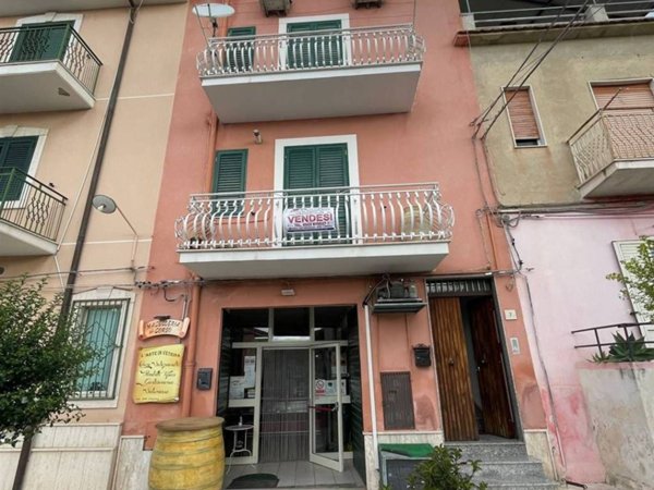 casa indipendente in vendita a Campobello di Licata