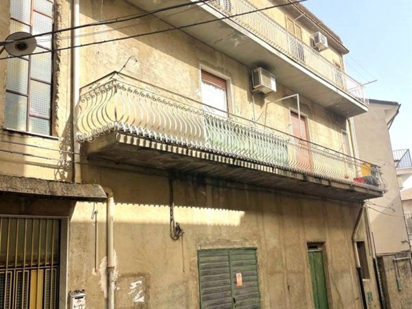 casa indipendente in vendita a Campobello di Licata