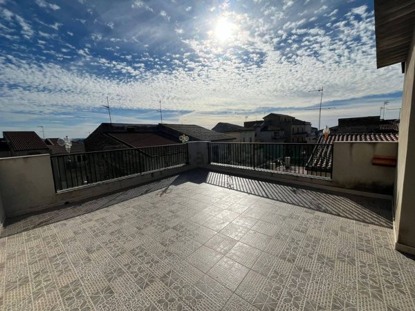 esavano in vendita a Campobello di Licata