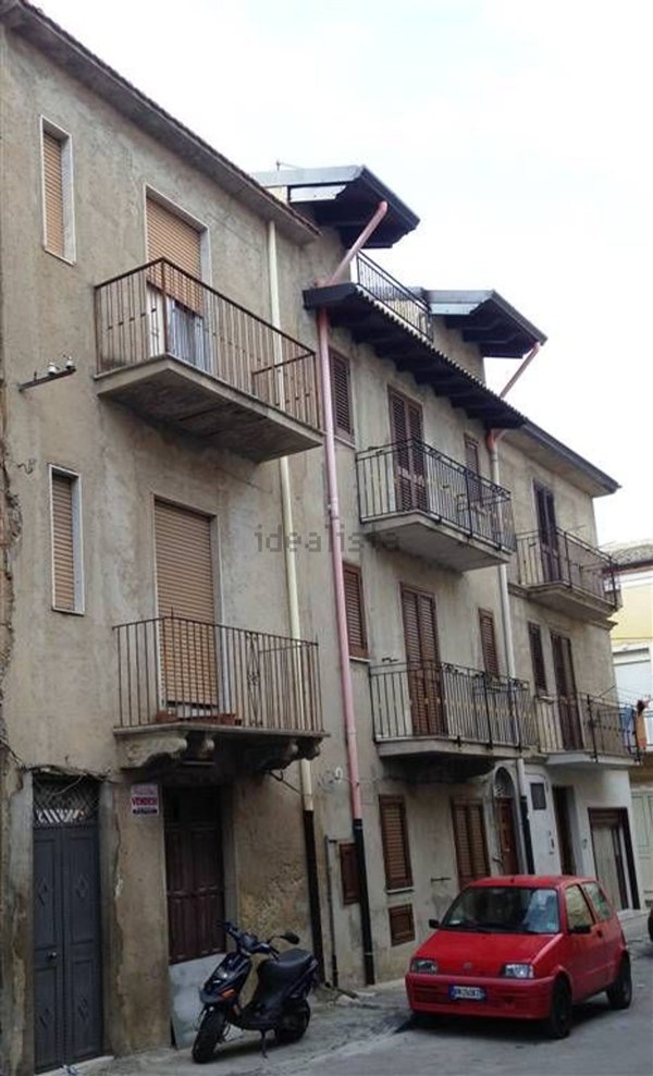 casa indipendente in vendita a Campobello di Licata