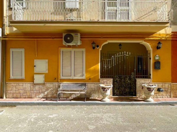 appartamento in vendita a Campobello di Licata