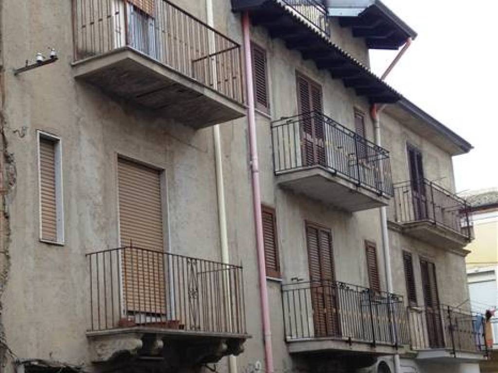 casa indipendente in vendita a Campobello di Licata