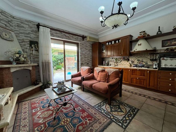 casa indipendente in vendita a Campobello di Licata