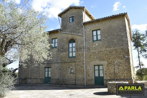 casa indipendente in vendita a Canicattì
