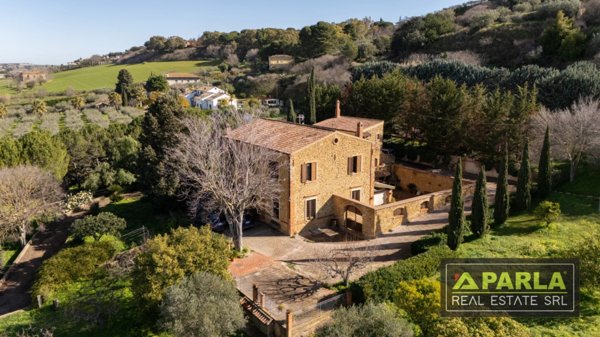 casa indipendente in vendita a Canicattì