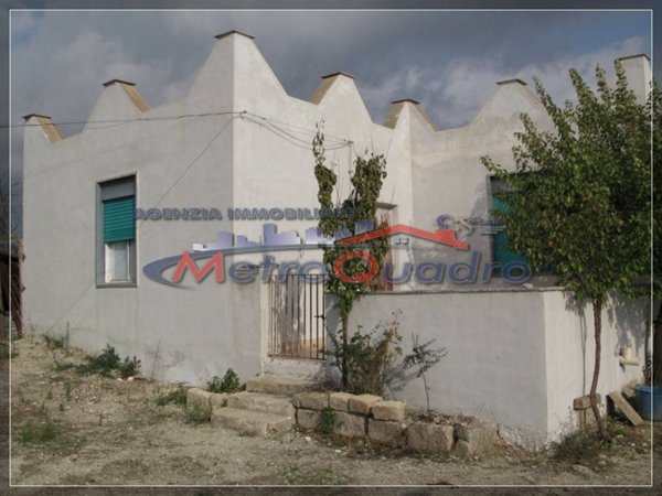 casa indipendente in vendita a Canicattì