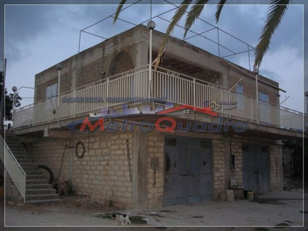 casa indipendente in vendita a Canicattì