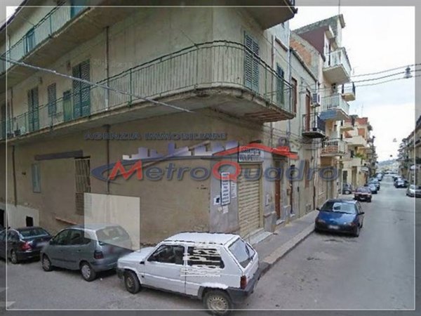 locale commerciale in vendita a Canicattì