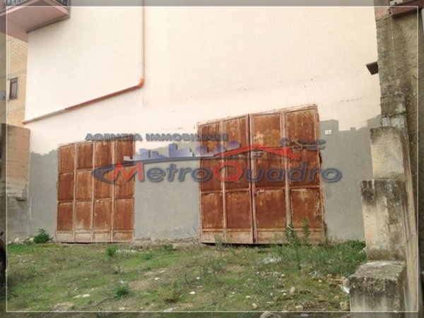 locale di sgombero in vendita a Canicattì