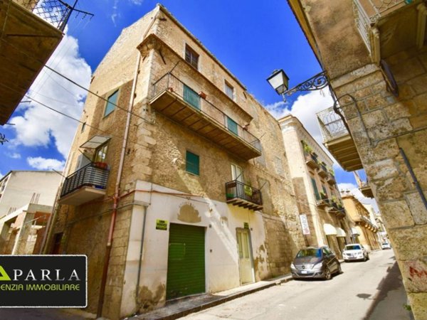 intera palazzina in vendita a Canicattì