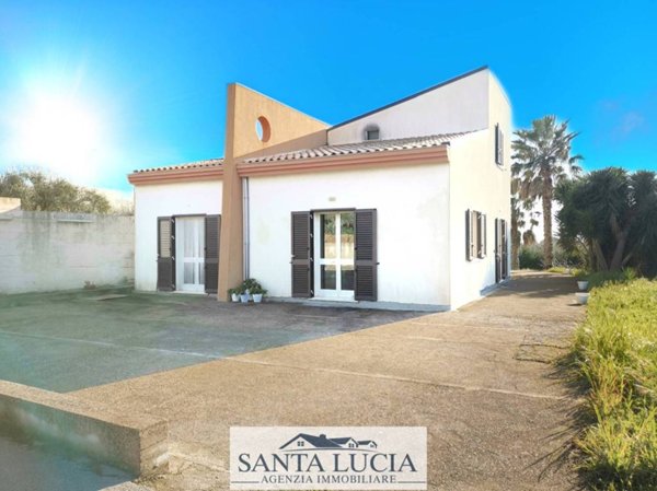 casa indipendente in vendita a Canicattì