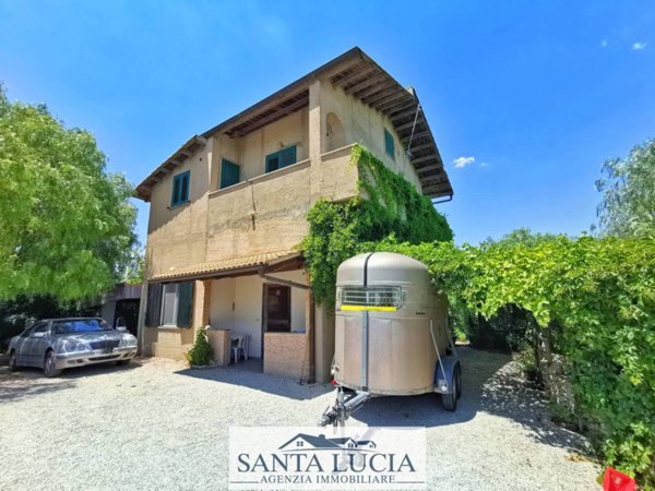 casa indipendente in vendita a Canicattì