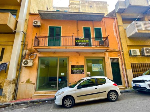 casa indipendente in vendita a Canicattì