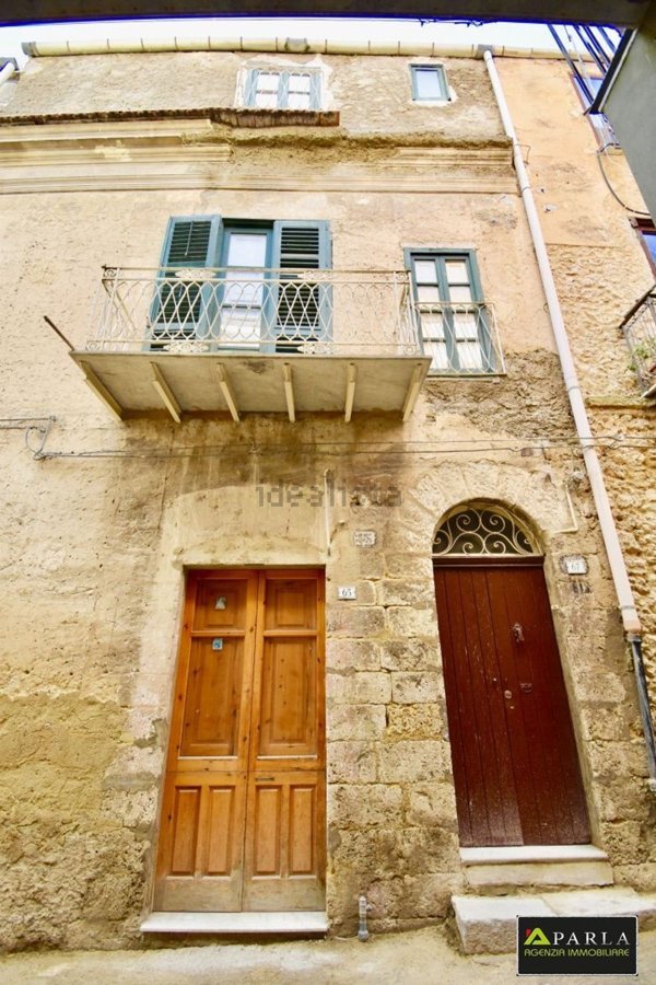 casa indipendente in vendita a Canicattì