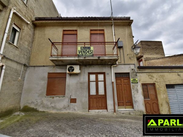 casa indipendente in vendita a Canicattì