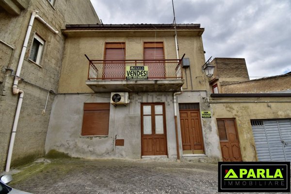 casa indipendente in vendita a Canicattì
