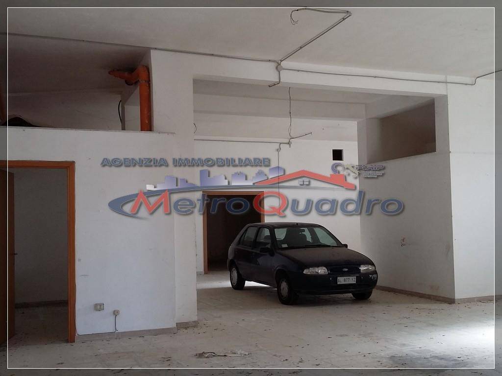 locale commerciale in vendita a Canicattì