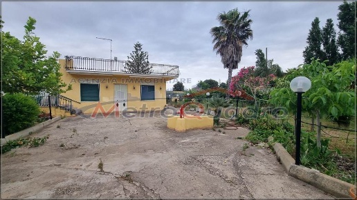 casa indipendente in vendita a Canicattì