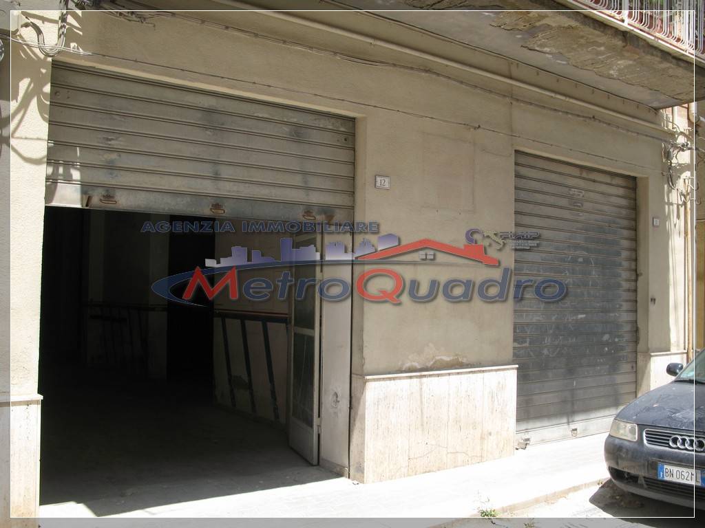 locale di sgombero in vendita a Canicattì