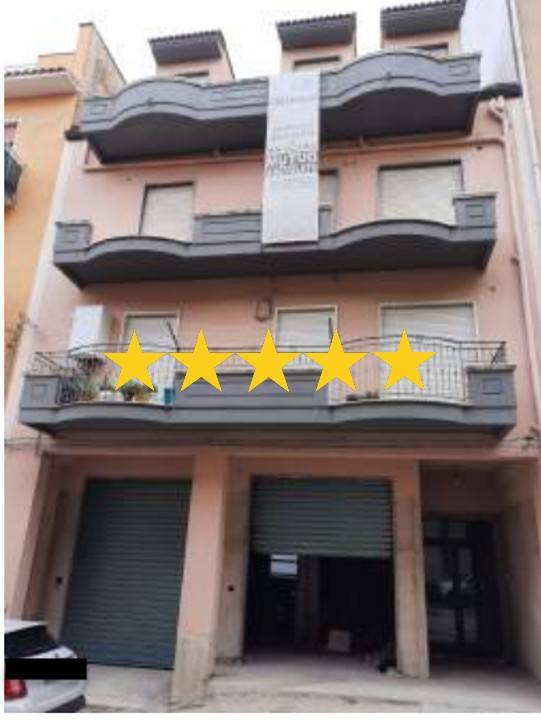 casa indipendente in vendita a Canicattì
