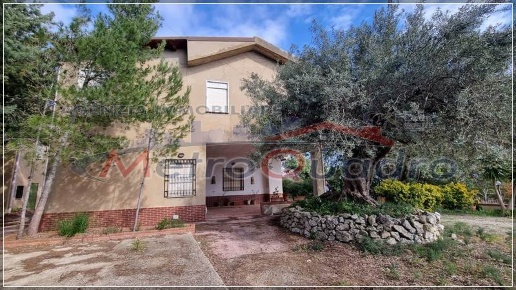 casa indipendente in vendita a Canicattì