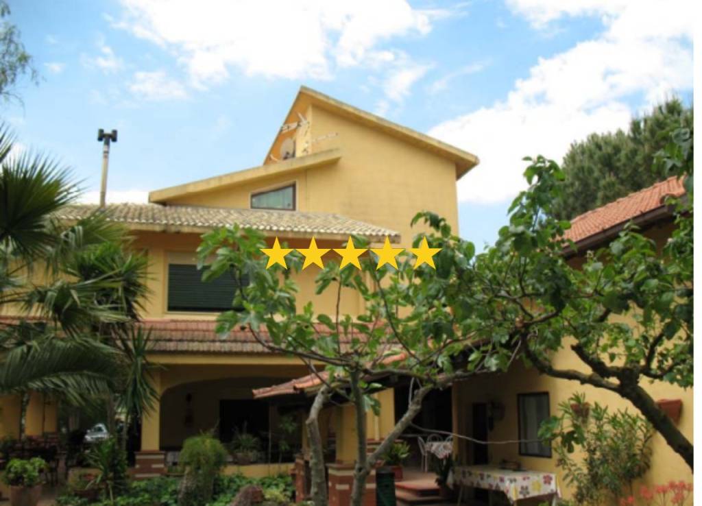 casa indipendente in vendita a Canicattì