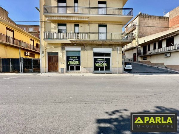 negozio in vendita a Canicattì