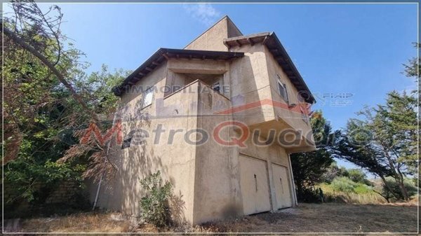 casa indipendente in vendita a Canicattì