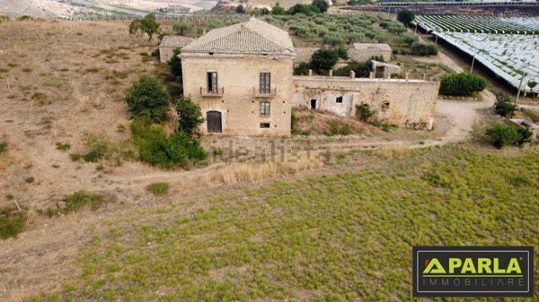 casale in vendita a Canicattì