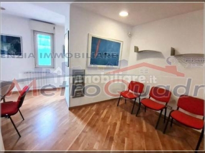 ufficio in vendita a Canicattì