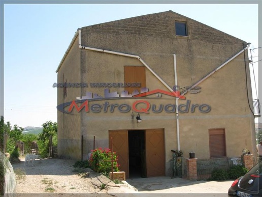 casa indipendente in vendita a Canicattì